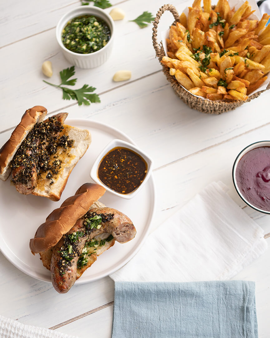 Experience the genuine tastes of Buenos Aires with our mouthwatering chorizo sausages - the Baires Selection from WeARGourmet. Made with pure pork sausage and natural casing using traditional Argentinian techniques, our handmade sausages in Atlanta boast the perfect balance of chorizo argentino style seasonings that create an irresistible flavor in every bite.
