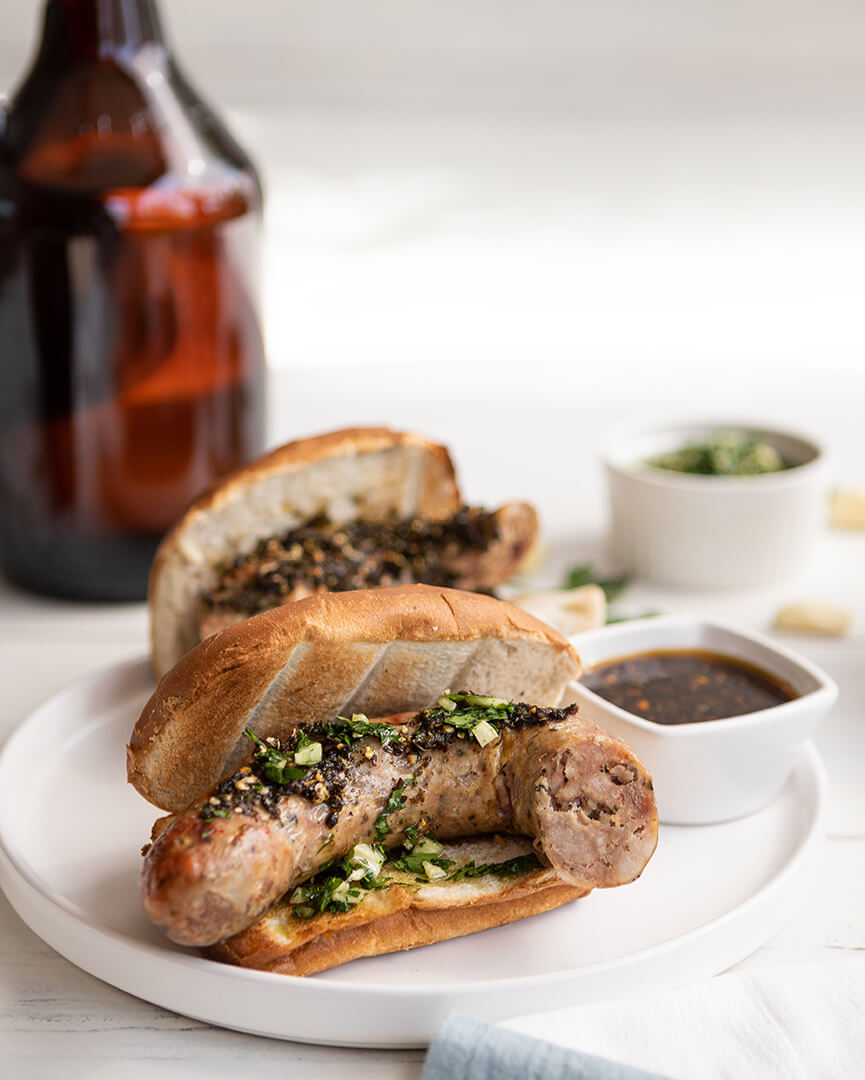 Experience the genuine tastes of Buenos Aires with our mouthwatering chorizo sausages - the Baires Selection from WeARGourmet. Made with pure pork sausage and natural casing using traditional Argentinian techniques, our handmade sausages in Atlanta boast the perfect balance of chorizo argentino style seasonings that create an irresistible flavor in every bite.