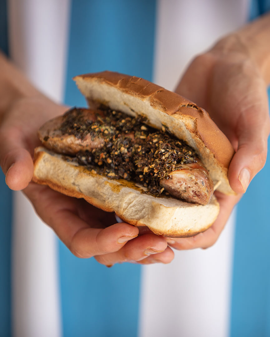Experience the genuine tastes of Buenos Aires with our mouthwatering chorizo sausages - the Baires Selection from WeARGourmet. Made with pure pork sausage and natural casing using traditional Argentinian techniques, our handmade sausages in Atlanta boast the perfect balance of chorizo argentino style seasonings that create an irresistible flavor in every bite.